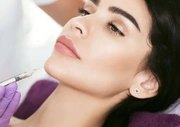 تزریق ژل به چانه